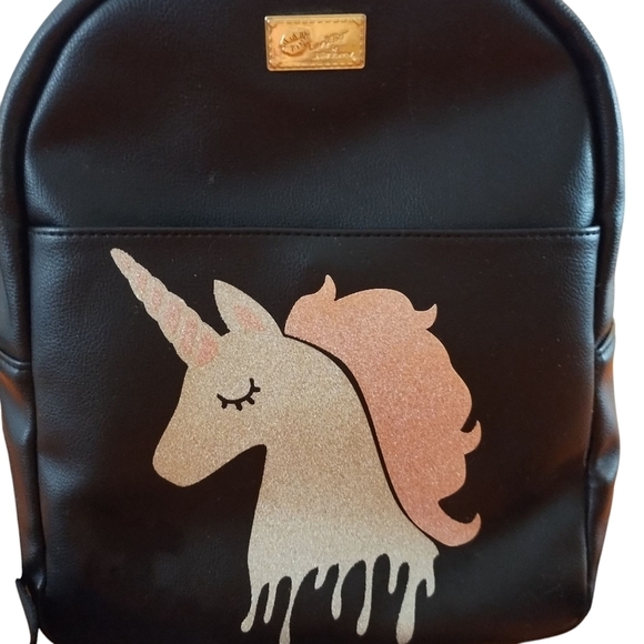 ILuv Betsey Johnson Black Backpack with Unicorn Design - Picture 1 of 12